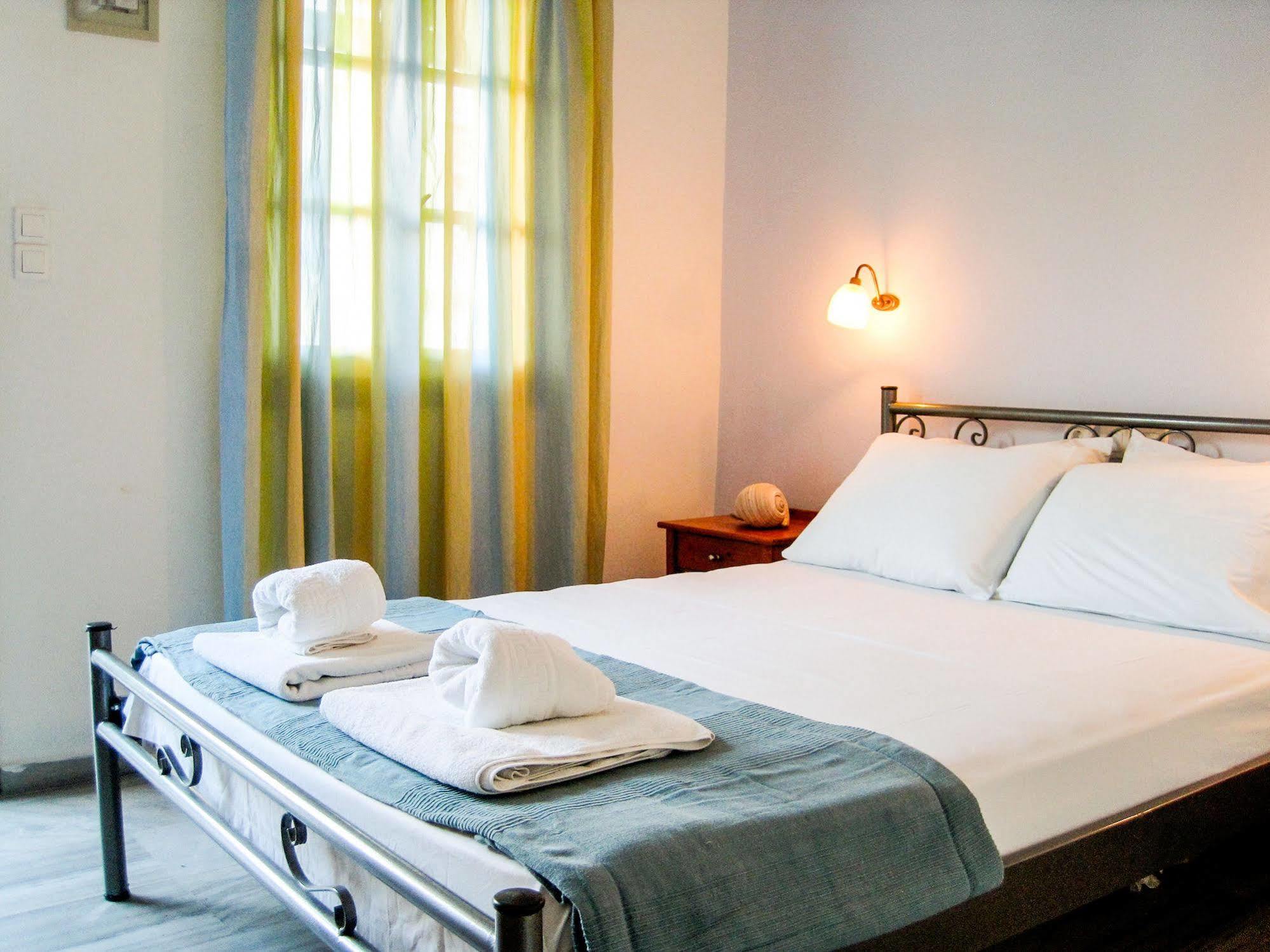 Drakos Twins Aparthotel Mylopotas Bagian luar foto